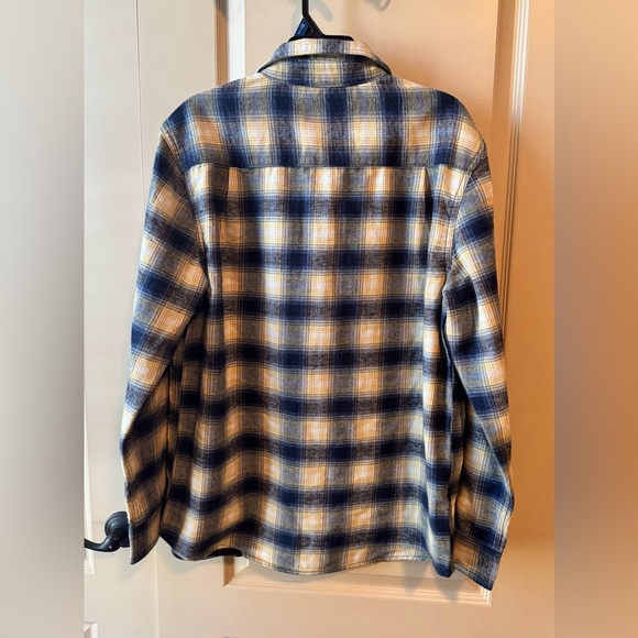 Lee mens Size Medium REGULAR FIT long sleeve flannel - Picture 2 of 11